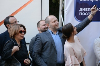 Фестиваль блогерів: #зради і #перемоги