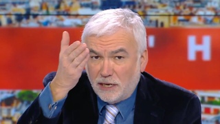 “Emmanuel Macron est le président volte-face !“ : Pascal Praud juge son discours (L’Heure des pros)