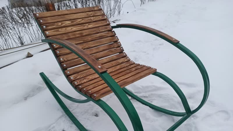 Сделал кресло качалку своими
