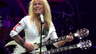 Lita Ford Live 2023  Close My Eyes Forever  Dec 16  Sugar Land, TX