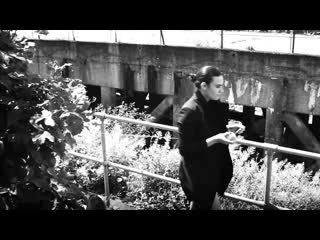 Nadine Shah - Runaway (Official Video)