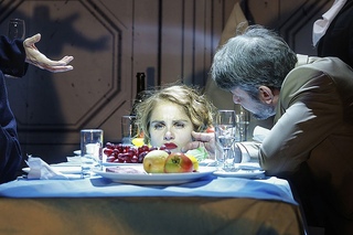 Таланты и поклонники островский театр сатиры. Волновал сюжет. Волновал сюжет. Волновал сюжет. Бурлаки на волге картина черно белая.