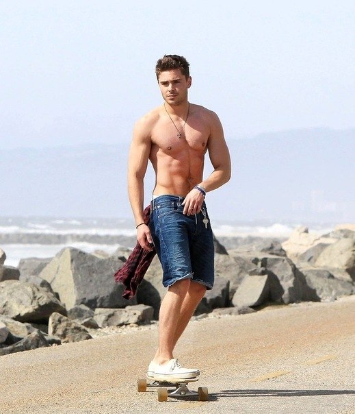 Анна Дмитриева 