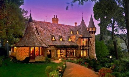 My dream house looks like a castle. загородное поместье. Virginia homes. современный замок. касл хаус замок дом.