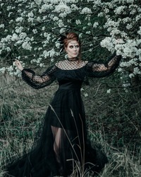 Елена Licht