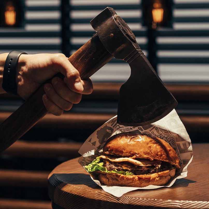 Кейс: открытие и продвижение бургерной «МЯСОROOB», изображение №12