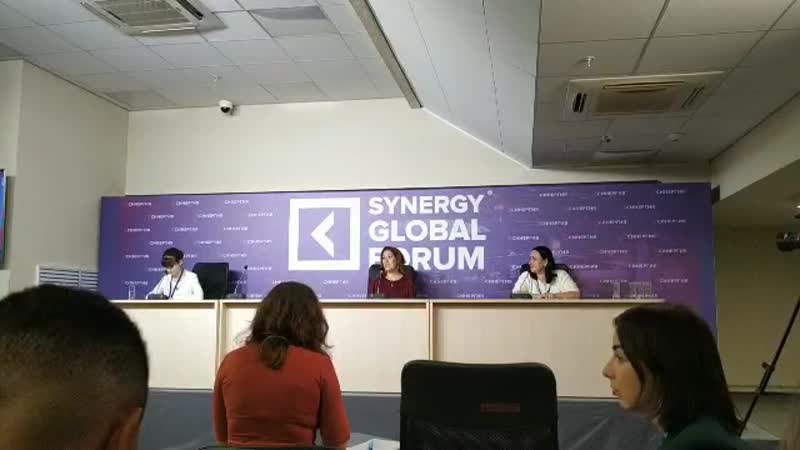 Цукерберг на Синергии