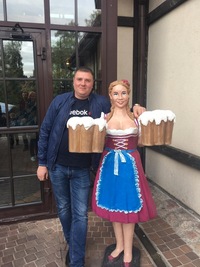 Александр Харитонов