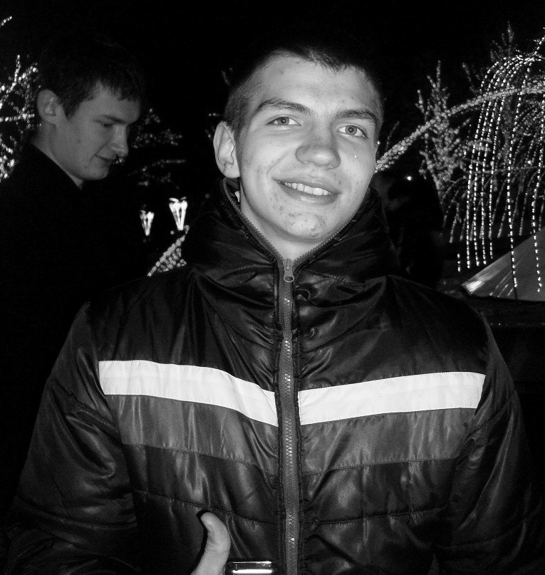 Денис Медведев | 