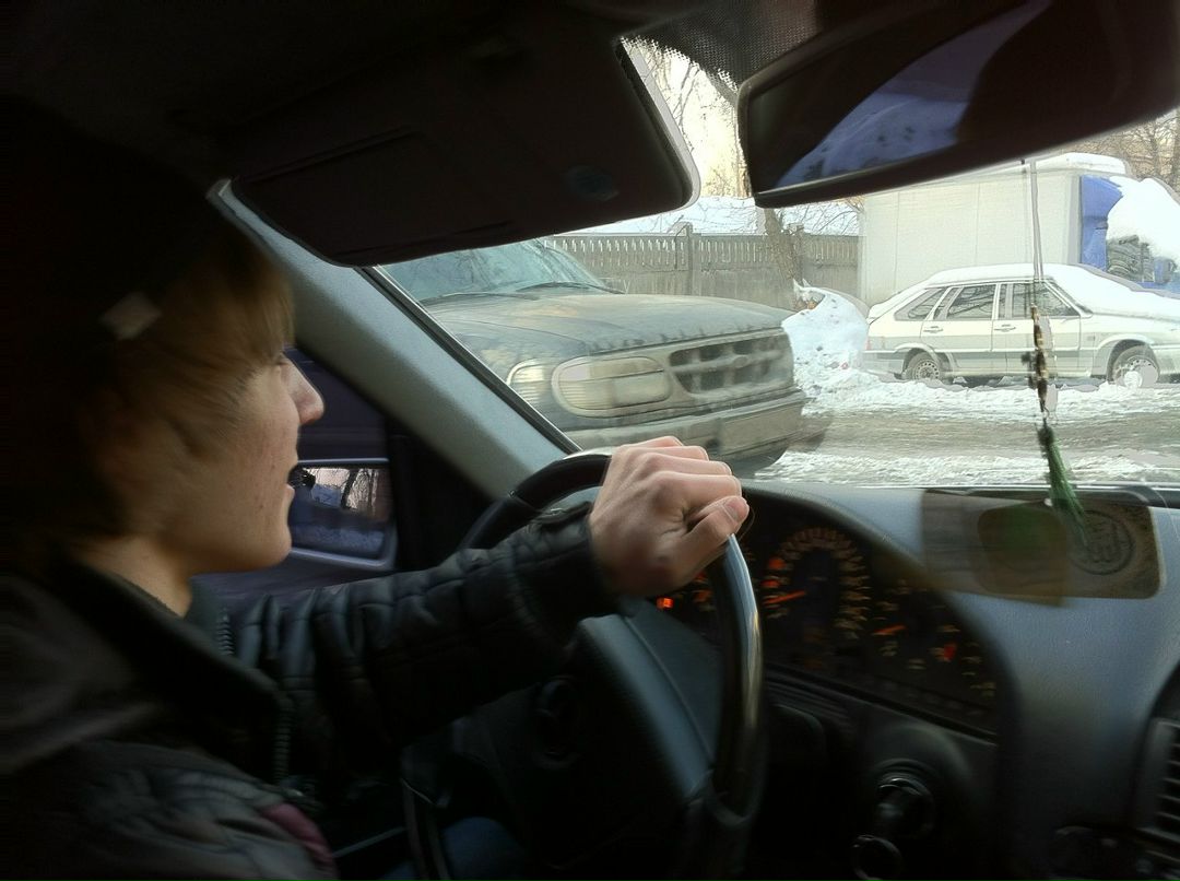 Дамир Комаров | 