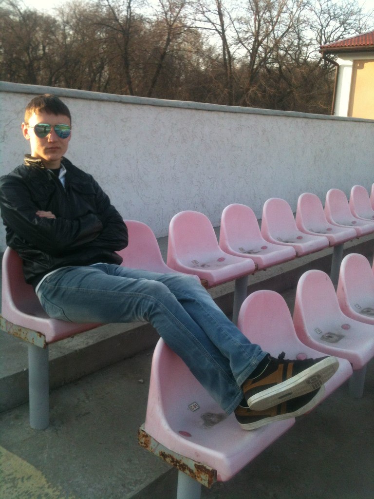 Саша Тарасенко |