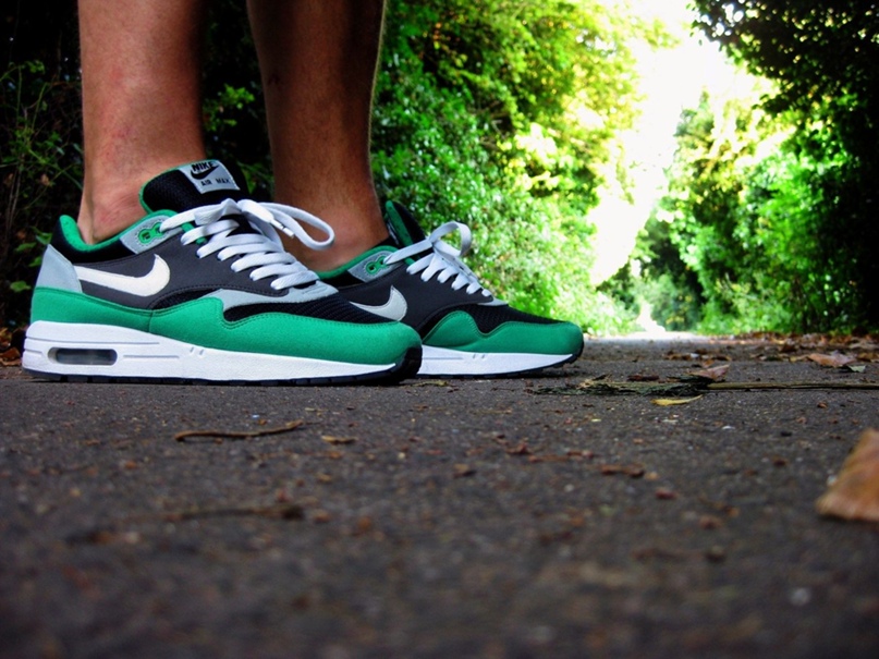 Просто Макс |