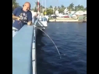 Мощное вываживание   #ВИДОСЫFisherManNIZHNEVARTOVSK#рыбалка