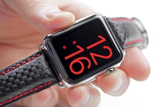 Владельцы Apple Watch нашли способ использовать с часами обычные ремешки